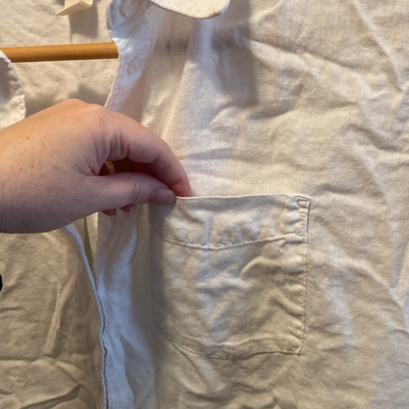 Caslon White Short Sleeve Button-Up Shirt - Picture 3 of 6